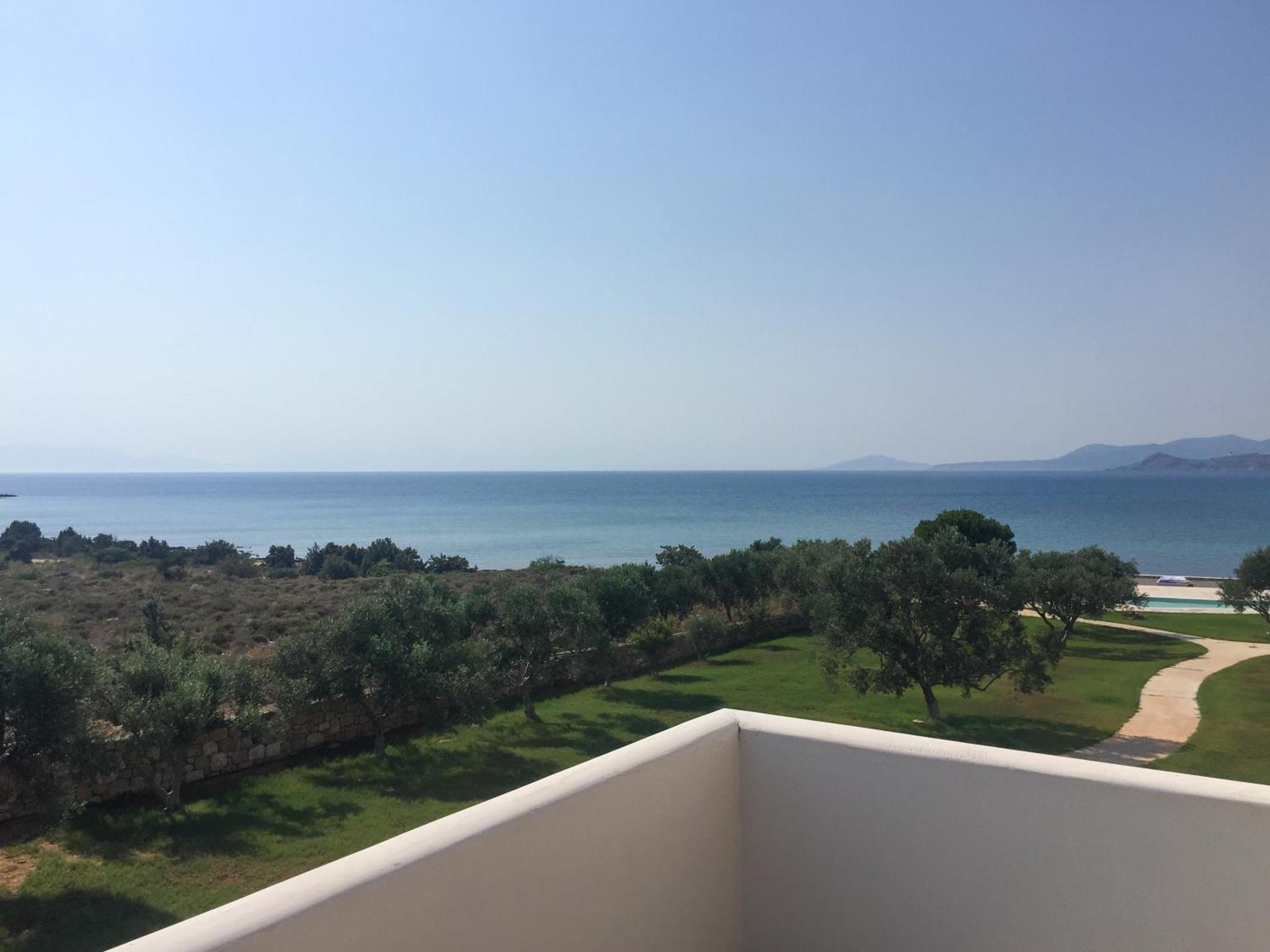 Eight Dimensions Capari Suites Elafonisos Номер фото