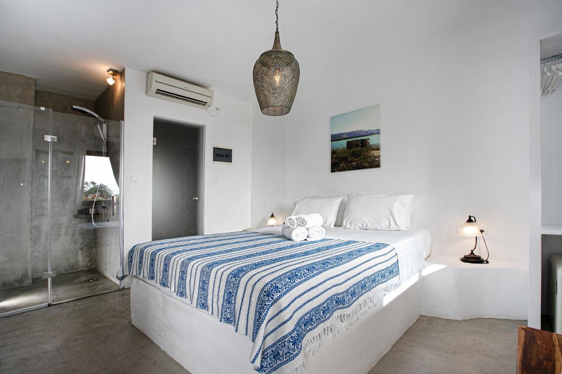 Eight Dimensions Capari Suites Elafonisos Номер фото